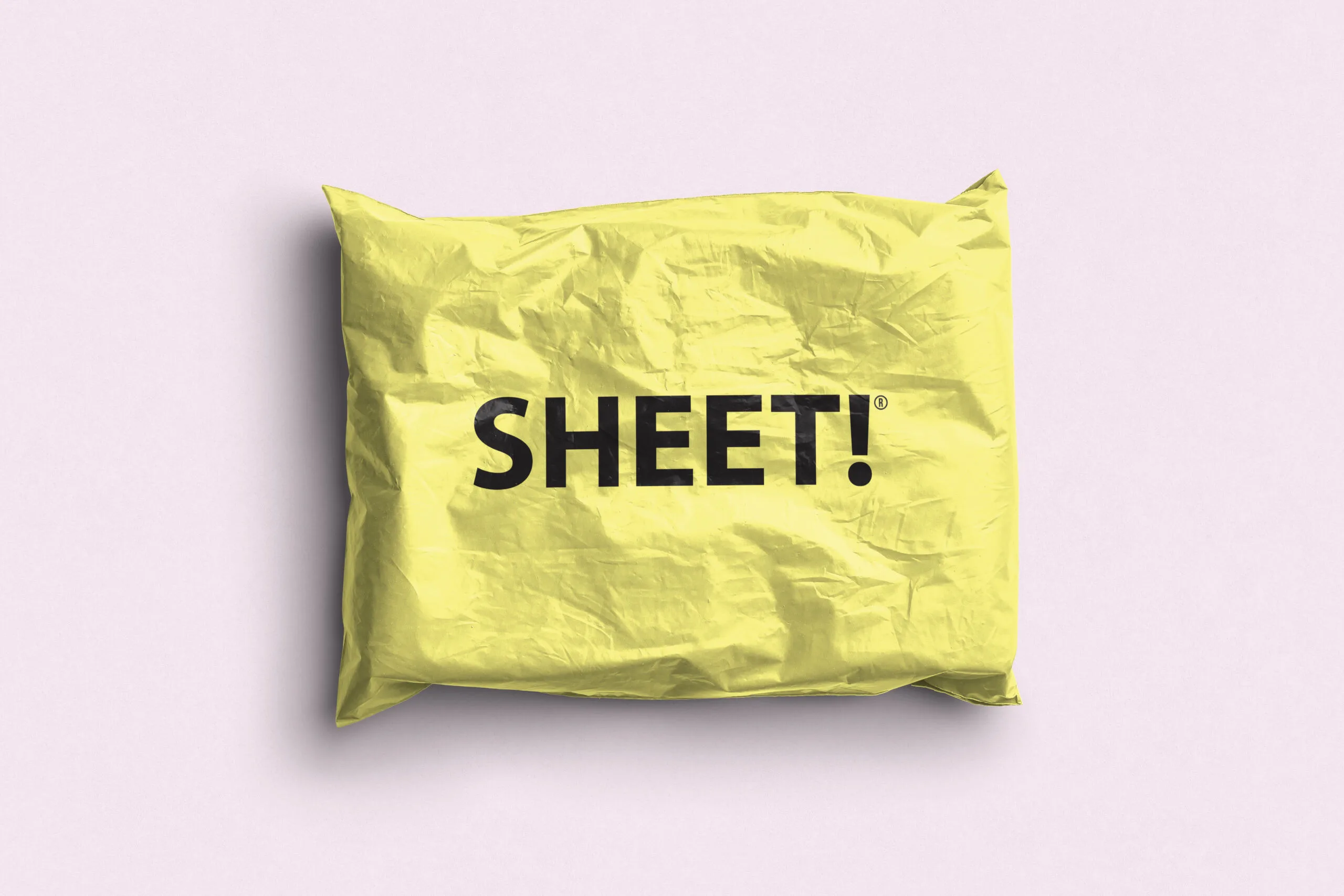 Used Mailer Bag Mockup copia scaled