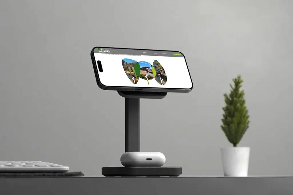 Free iPhone in Charger Mockup copia