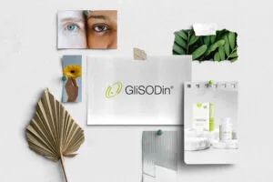 Photo Collage Mockup with Papers copia scaled